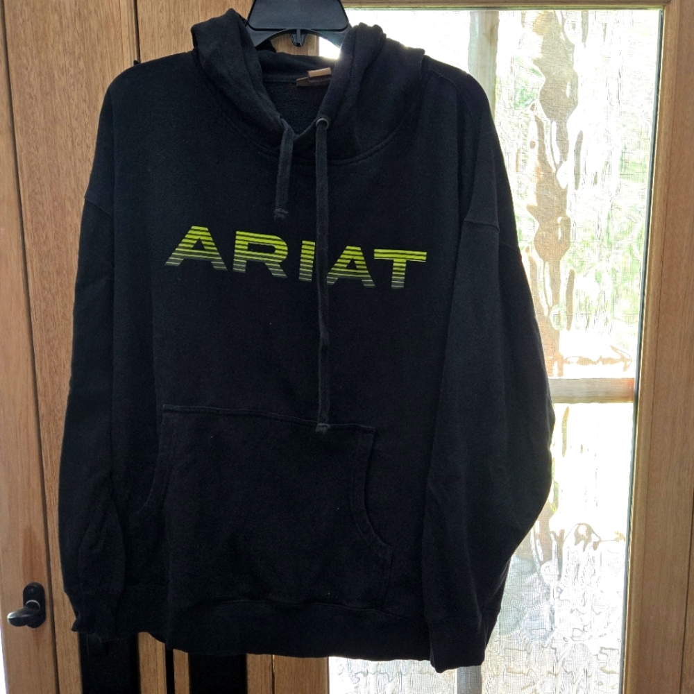 Ariat hoodie